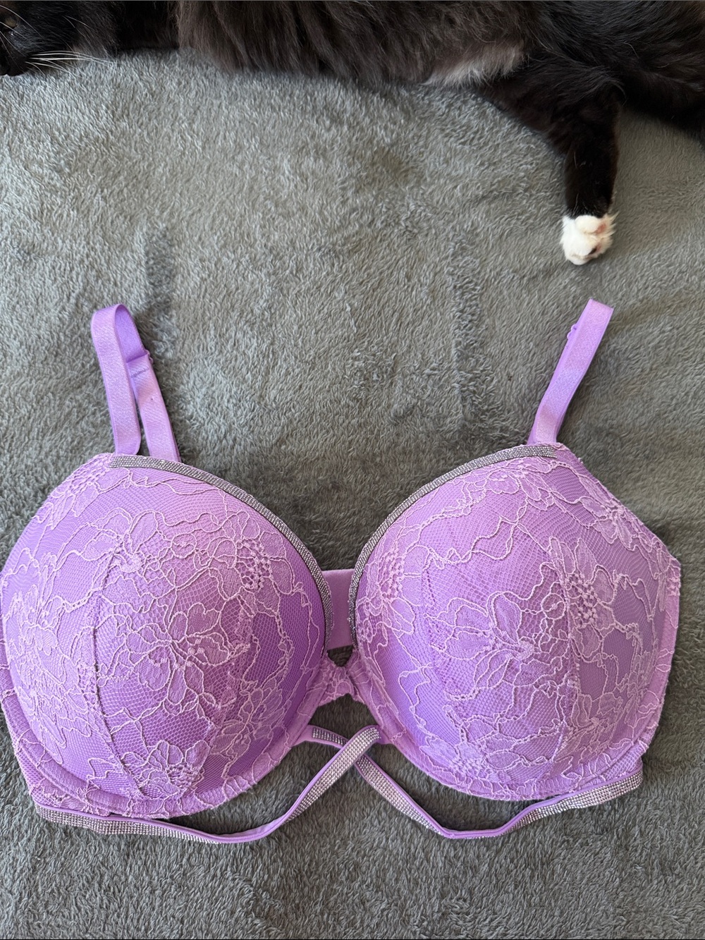 Victoria's Secret Lavender Lace Underwire Bra Criss Cross